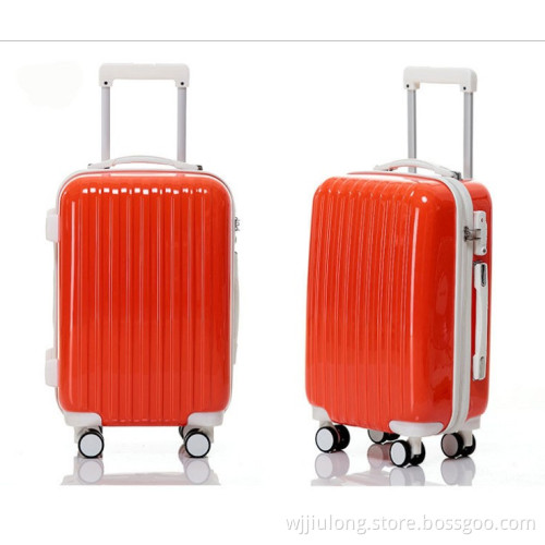 Hard Trolley Cases (4 wheels)